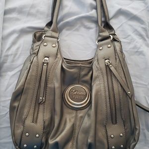 Silver Genna DeRossi 11" x 14" purse